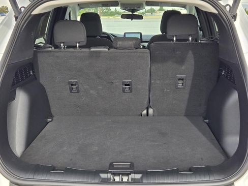 Used 2025 Ford Escape Active image 31