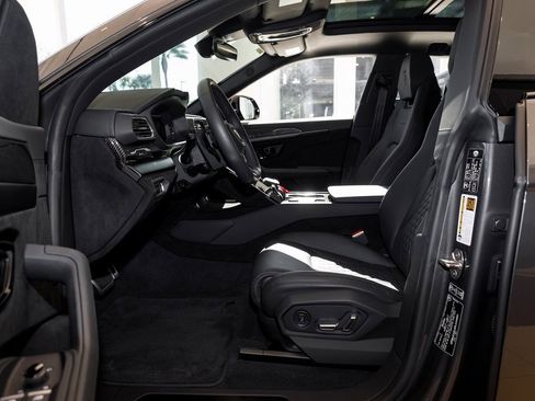 Used 2024 Lamborghini Urus Performante image 23