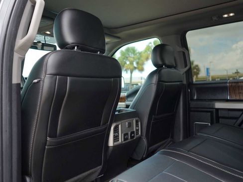Used 2018 Ford F150 Lariat RWD image 13