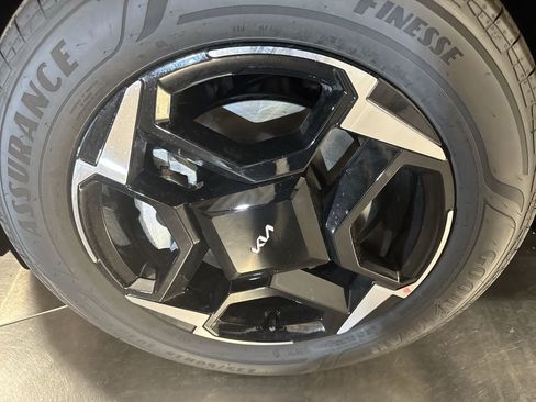 New 2026 Kia Sportage EX w/ EX Panoramic Sunroof Package image 10