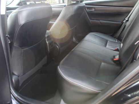 Used 2018 Toyota Corolla XLE w/ Carpet Mat Package (TMS) image 12