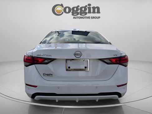 Used 2024 Nissan Sentra SV FWD image 4