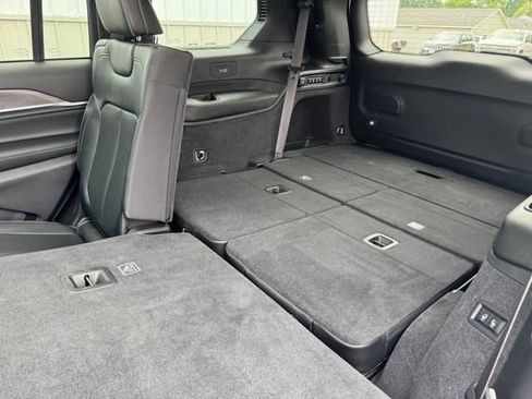 Used 2022 Jeep Grand Cherokee L Overland image 16