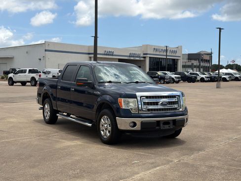 Used 2014 Ford F150 XLT w/ XLT Chrome Package RWD image 7