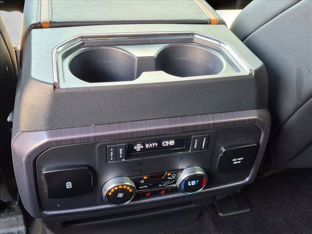 Used 2023 Ford Expedition Platinum RWD image 17