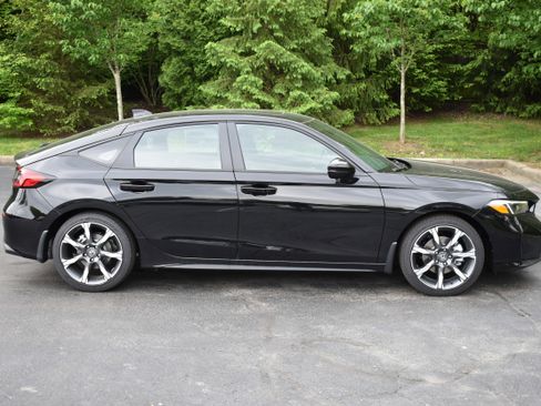 New 2026 Honda Civic Sport Touring image 9