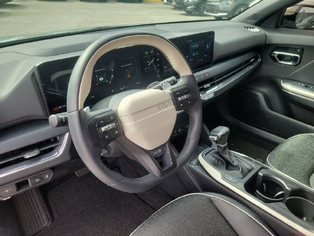 Used 2025 Kia K4 GT-Line FWD image 19