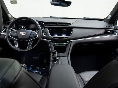 Used 2023 Cadillac XT5 Premium Luxury w/ Technology Package image 16