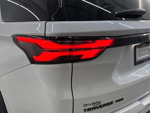 Used 2022 Chevrolet Traverse Premier w/ LPO, Blackout Package image 35