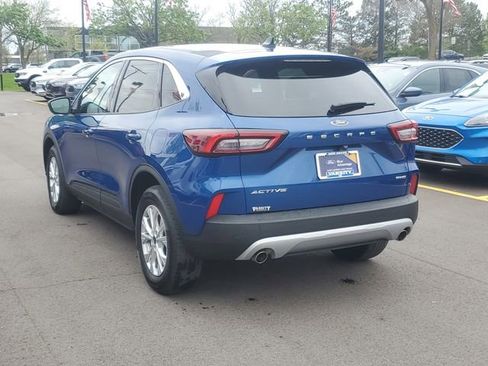 Certified 2023 Ford Escape Active w/ Tech Pack #2 AWD/4WD image 3