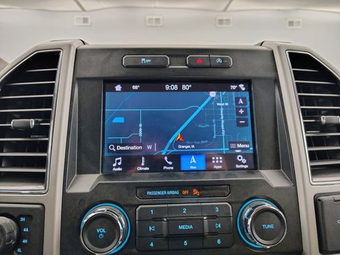 Used 2019 Ford F150 Lariat AWD/4WD image 2