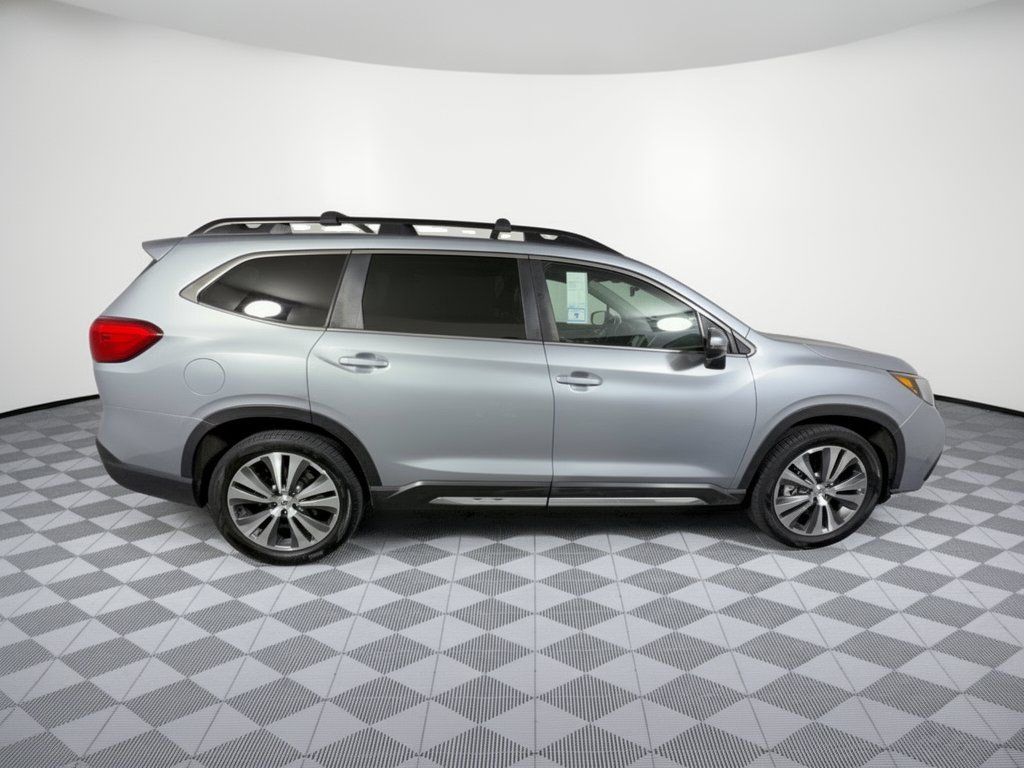 Used 2019 Subaru Ascent Limited AWD/4WD image 8