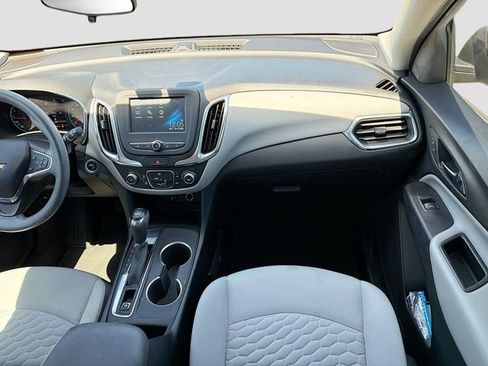 Used 2018 Chevrolet Equinox LS image 14