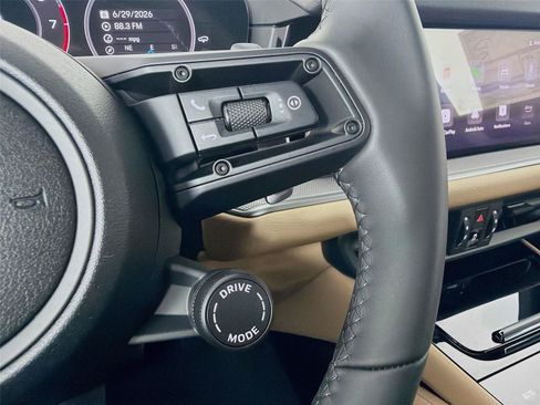 New 2026 Porsche Cayenne AWD/4WD image 13