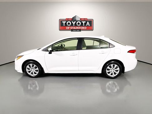 Certified 2023 Toyota Corolla LE FWD image 4