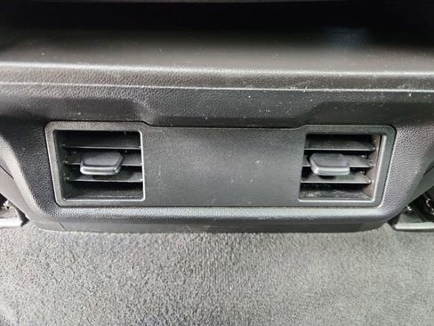 Used 2020 Chevrolet Silverado 1500 Custom w/ Custom Value Package RWD image 19