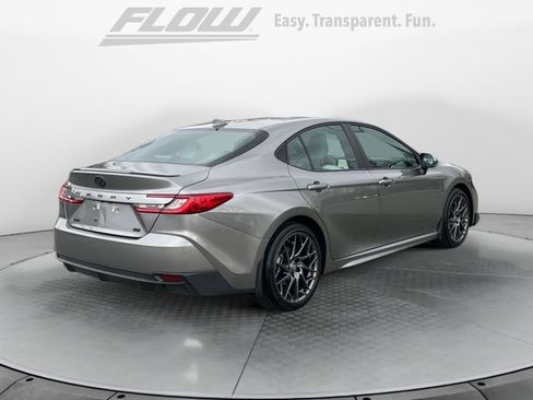 Certified 2025 Toyota Camry SE image 8