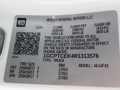 Used 2024 Chevrolet Colorado LT w/ LT Convenience Package AWD/4WD image 49