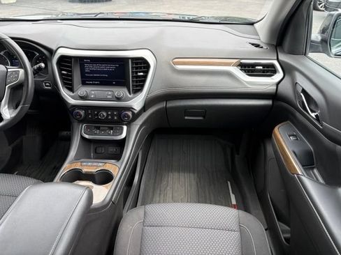 Used 2022 GMC Acadia SLE w/ LPO, Floor Liner Package FWD image 23