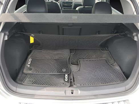 Used 2019 Volkswagen Golf SE w/ Driver Assistance Package FWD image 14