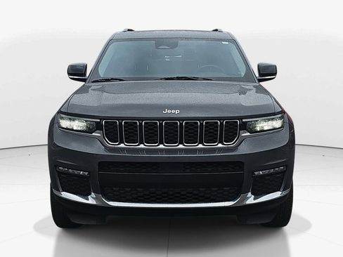 Used 2022 Jeep Grand Cherokee L Limited image 11