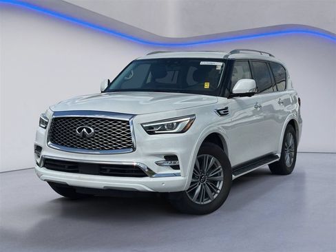 Used 2024 INFINITI QX80 Luxe AWD/4WD image 2