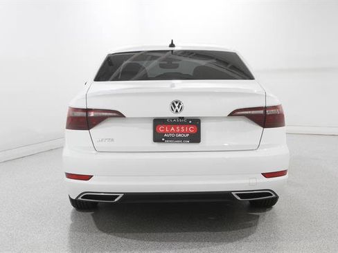 Used 2020 Volkswagen Jetta R-Line w/ R-Line Cold Weather Package FWD image 18