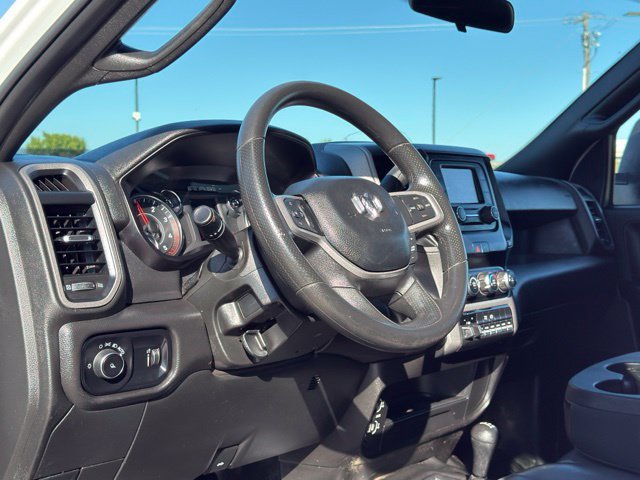 Used 2024 RAM 3500 Tradesman w/ Chrome Appearance Group AWD/4WD image 23