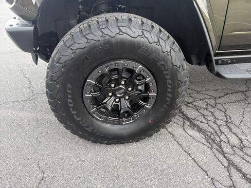New 2025 Ford Bronco Raptor image 11