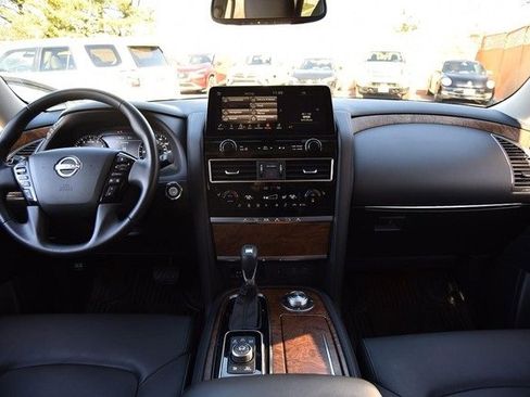 Certified 2022 Nissan Armada SL image 8