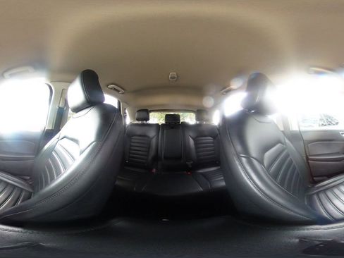 Used 2022 Ford Edge SEL image 42