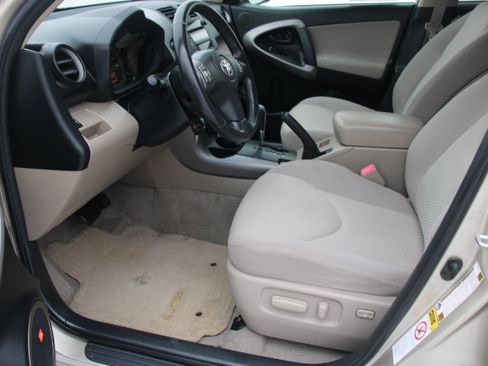 Used 2008 Toyota RAV4 Limited FWD image 10