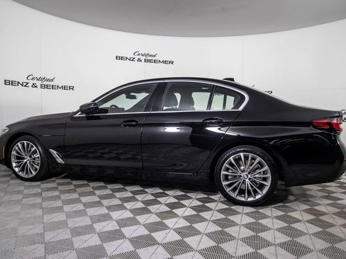 Used 2023 BMW 530i w/ Convenience Package RWD image 11