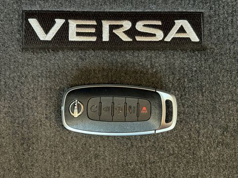 New 2025 Nissan Versa SR image 29