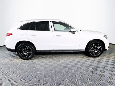 New 2026 Mercedes-Benz GLC 300 GLC 300 image 4