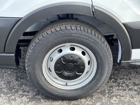 New 2026 Ford Transit 250 Base image 12