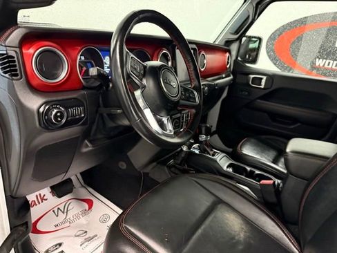 Used 2021 Jeep Gladiator Rubicon AWD/4WD image 11