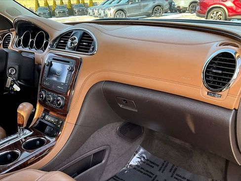Used 2016 Buick Enclave Leather w/ Enclave Tuscan Edition image 25