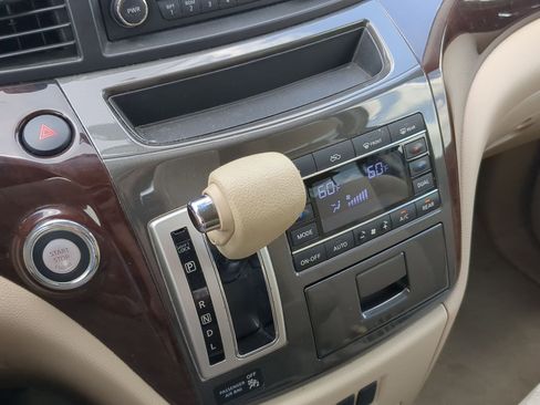 Used 2014 Nissan Quest SV FWD image 18