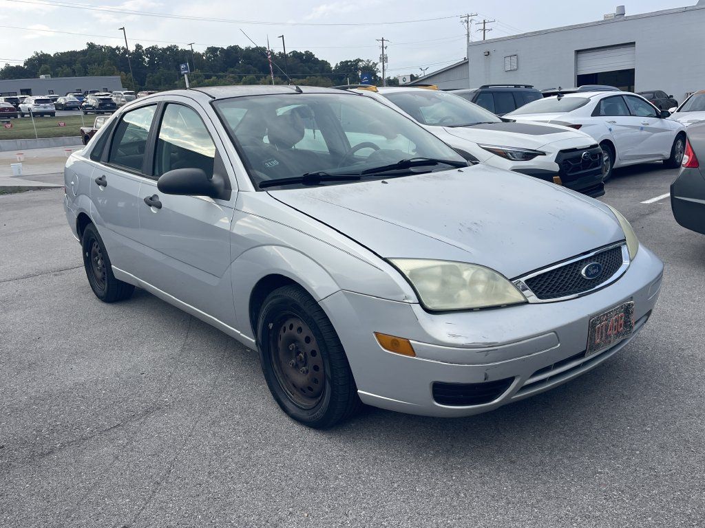 Used 2007 Ford Focus ZX4 Sedan FWD image 1