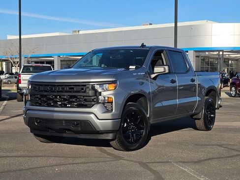 Used 2026 Chevrolet Silverado 1500 Custom image 4