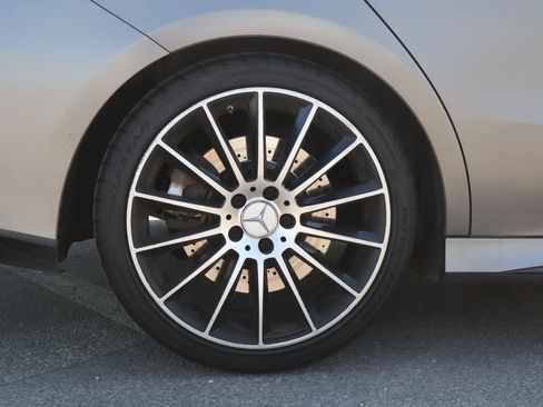 Used 2020 Mercedes-Benz CLA 35 AMG 4MATIC image 11