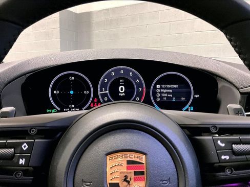Used 2026 Porsche Panamera 4 AWD/4WD image 17
