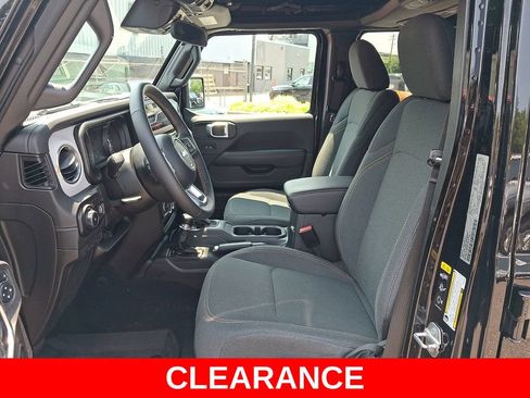 Used 2024 Jeep Wrangler Unlimited Sahara w/ Safety Group AWD/4WD image 14