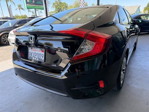 Used 2018 Honda Civic LX image 10