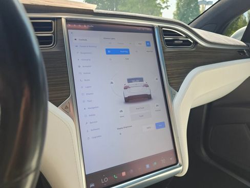 Used 2016 Tesla Model X P90D AWD/4WD image 30