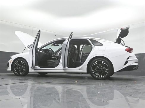 Used 2023 Kia K5 GT-Line image 58