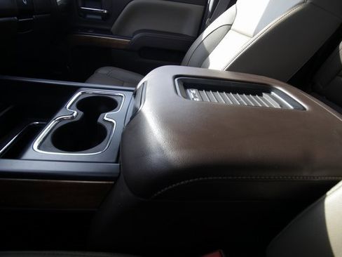 Used 2017 Chevrolet Silverado 1500 LTZ w/ Sport Package image 25