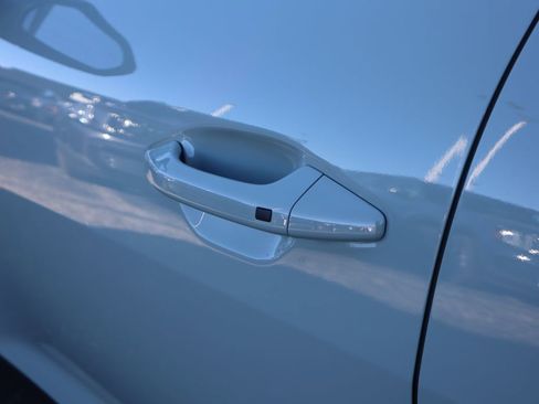 New 2025 Kia K4 LXS image 15