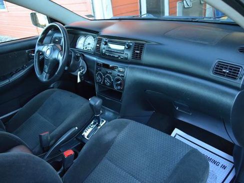 Used 2005 Toyota Corolla S image 16